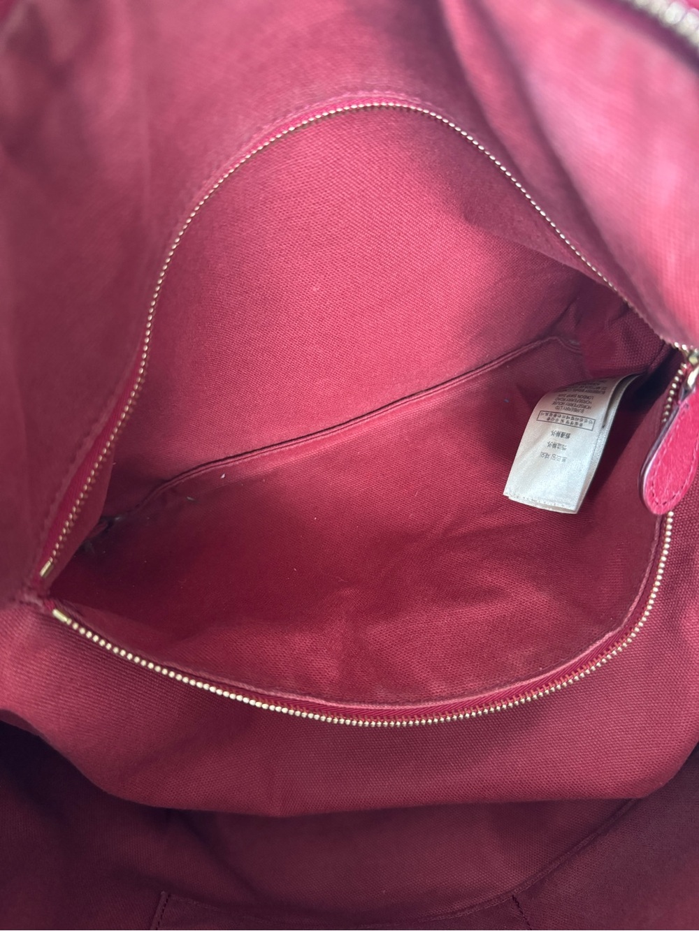 Burberry haymarket Check Tote with Burgundy Leather Handles - Picture 10 of 15